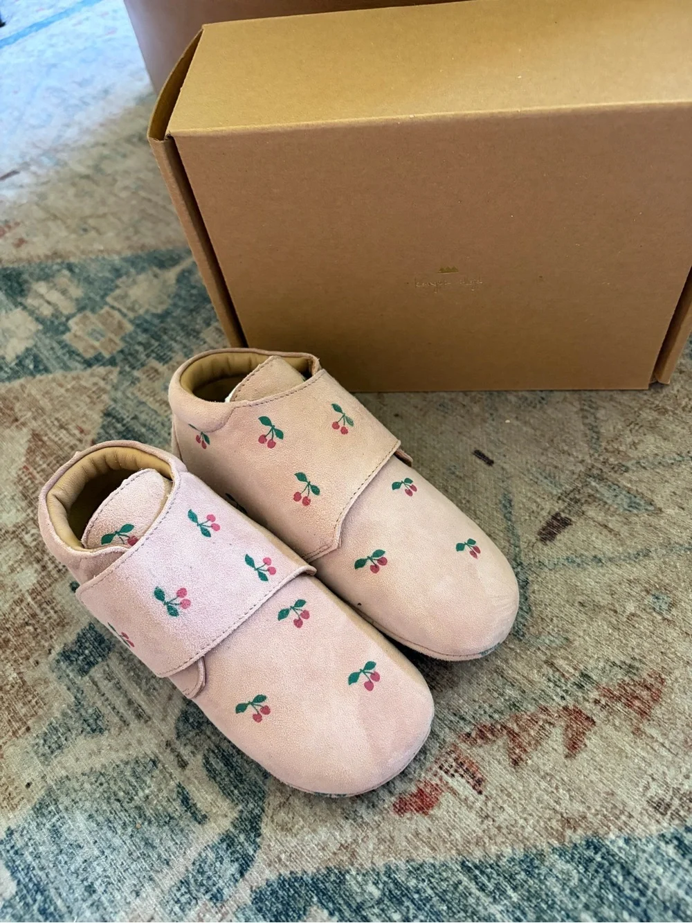 NIB Konges Sløjd Mamour Suede Booties Cherry Print Euro 27, US 10